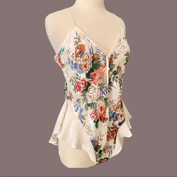 Vintage Victoria’s Secret Gold Label Floral Teddy - Picture 3 of 11